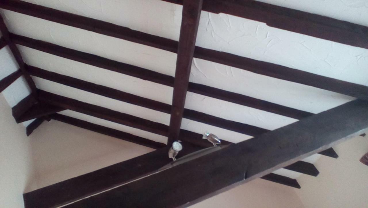 The Lincolnshire Poacher Inn Metheringham Exterior foto